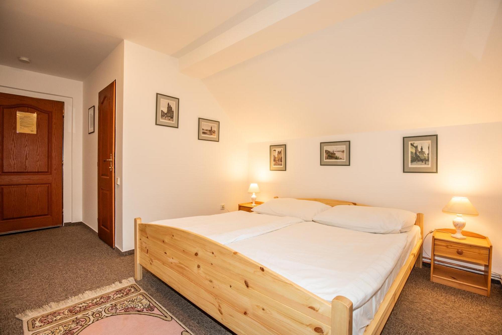 Resort U Jelena Кршивоклат Номер фото
