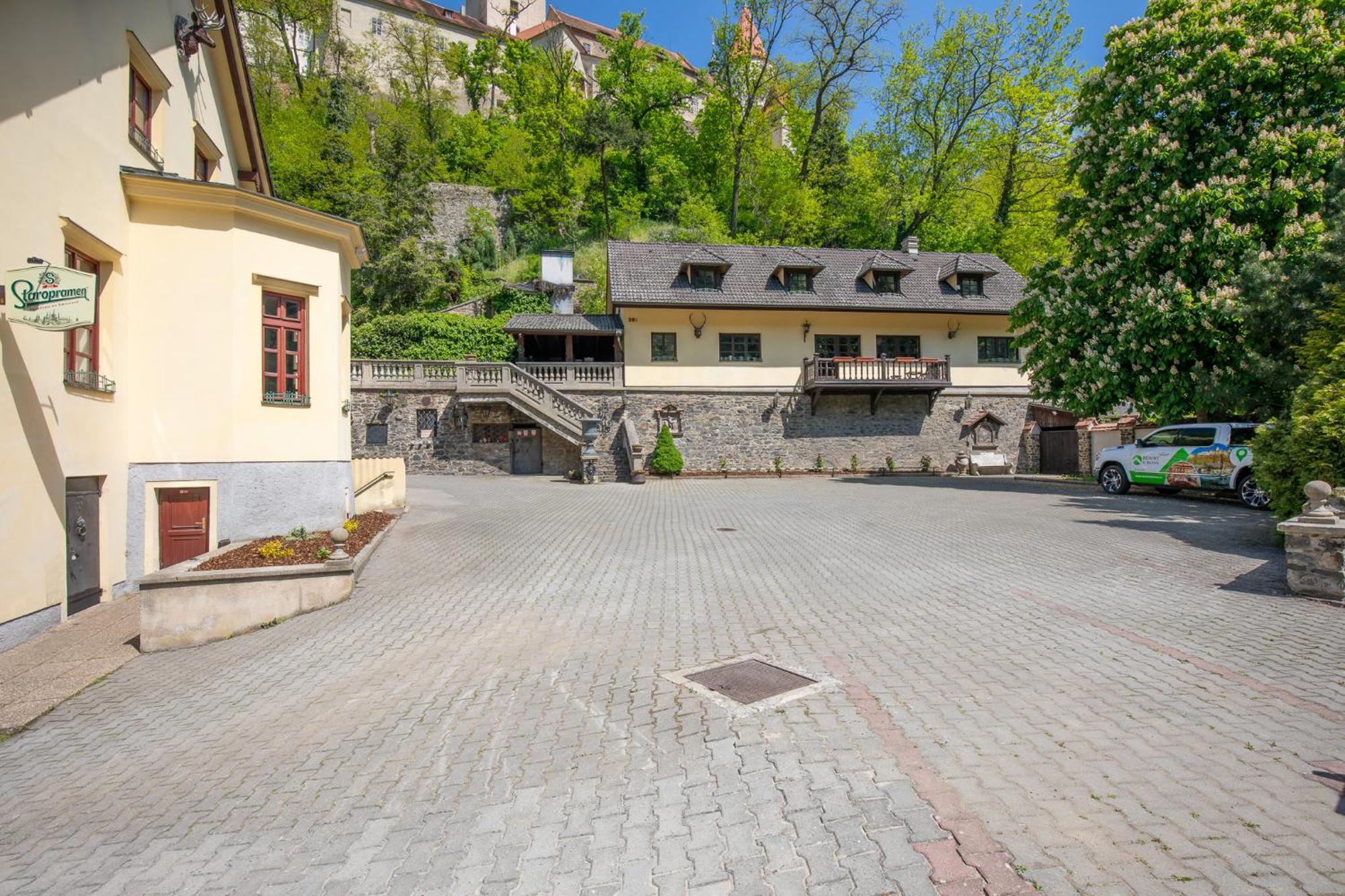 Resort U Jelena Кршивоклат Экстерьер фото